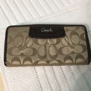 Coach wallet